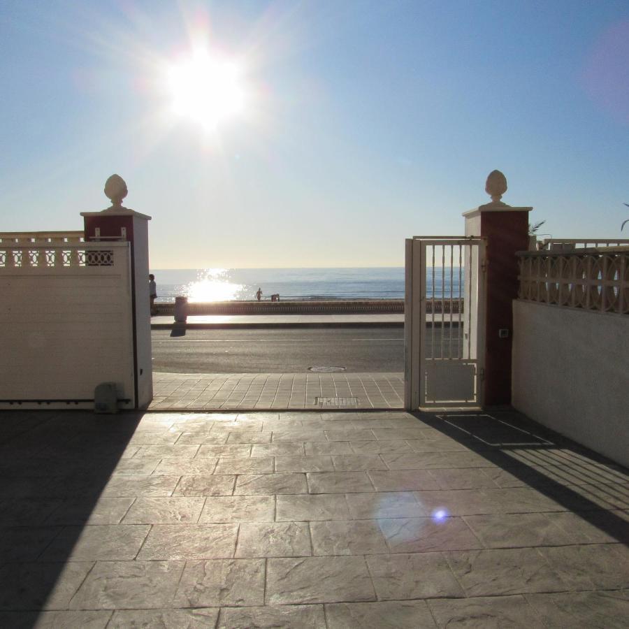 Ferienwohnung Edificio Montecarlo Playa San Juan El Campello Exterior foto